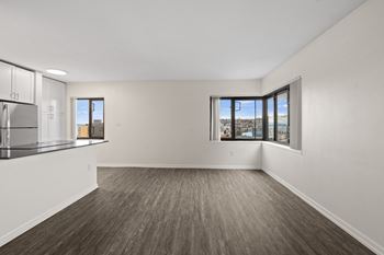 Open concept floor plan at skye at belltown apartments in seattle, wa 98121